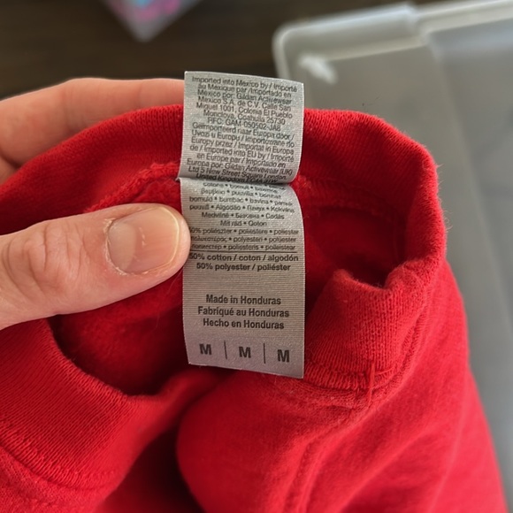 Kansas City Chiefs Crewneck Sweatshirt - Picture 5 of 5